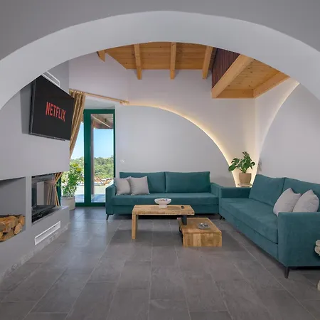 Elaionhill-villa Геннади